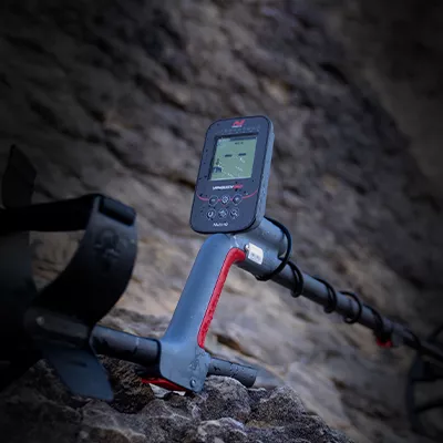 Win a VANQUISH 360 Metal Detector